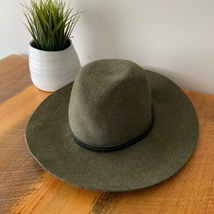 Rag & Bone hat.